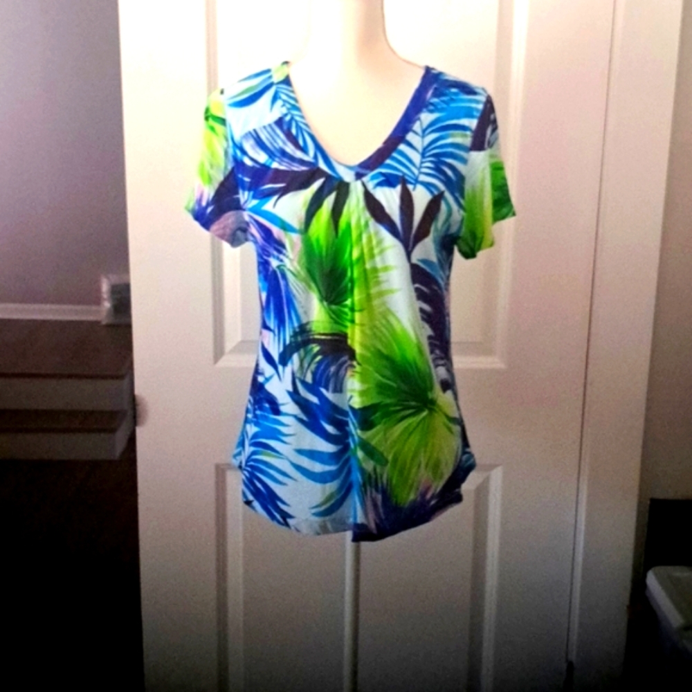 Aloha Hut Hawaii Blouse Women's XL Foral Blue Short Sleeve Scoop Neck Pullover